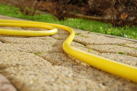WĄŻ. ZBROJONY DO URZĄDZEŃ ZRASZAJĄCYCH 1/2 EXT 25M WĄŻ. ZBROJONY DO URZĄDZEŃ ZRASZAJĄCYCH 1/2 EXT 25M